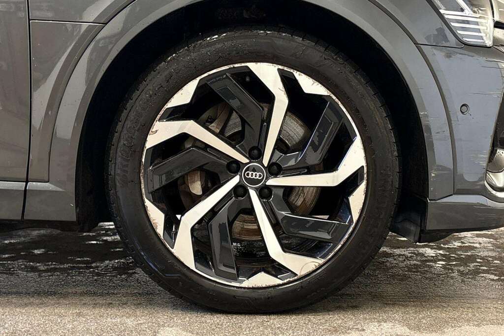 Audi E-tron 300Kw 55 Quattro 95Kwh Black Edition 2022 RJ71SFY Grey #5