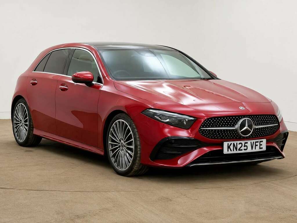 Mercedes-Benz A Class A200 Amg Line Premium Plus 2025 Red