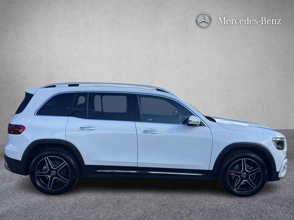 Mercedes-Benz GLB Class 200 Amg Line Executive 7G-tronic 2026 EN75HKZ White #3