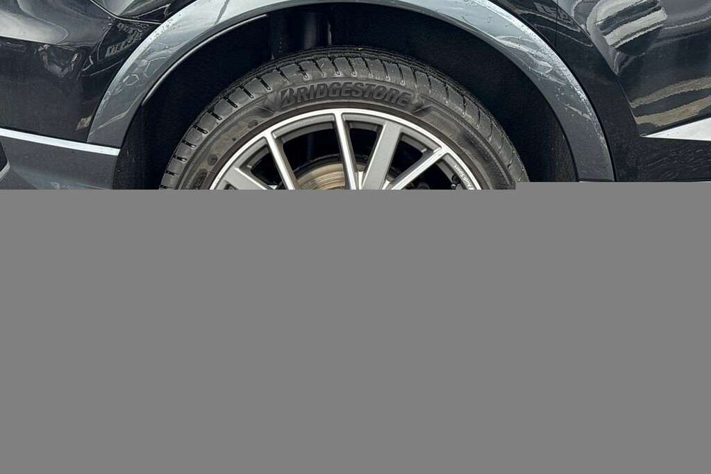 Audi Q3 35 Tfsi Black Edition S Tronic 20 Alloy 202 MV75KNA Black #4