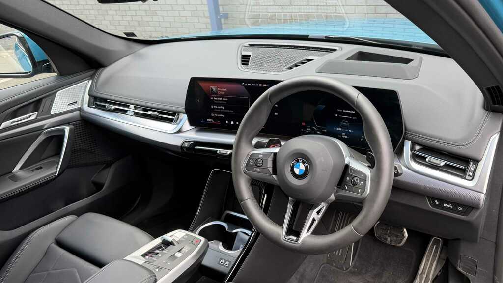 BMW X1 Sdrive 20I Mht M Sport Step 2025 YH75MVL Blue #3