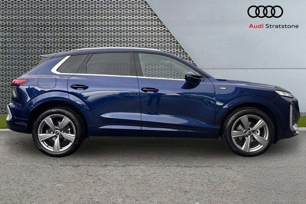 Audi Q3 1.5 Tfsi S Line S Tronic 2026 MV26LGE Blue #4