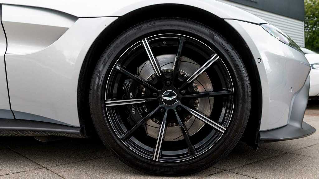 Aston Martin Vantage Zf 8 Speed 2019 LN69RSV Silver #4