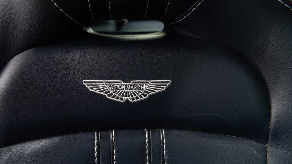 Aston Martin Vantage V8 Roadster Euro 6 Grey #31