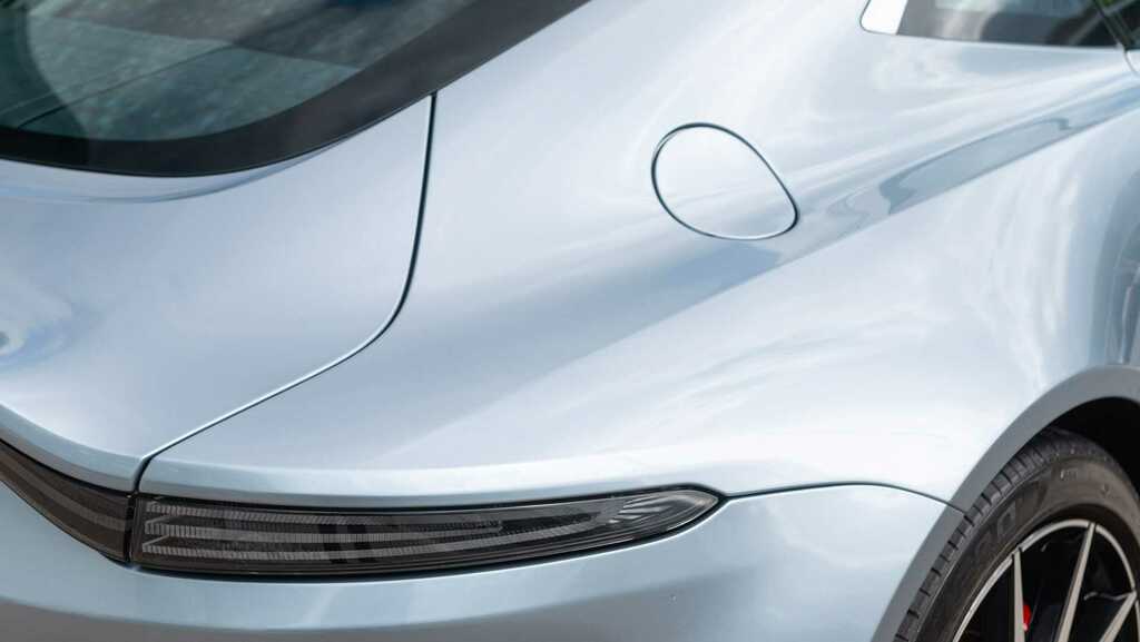 Aston Martin Vantage V8 Roadster Euro 6 Grey #20