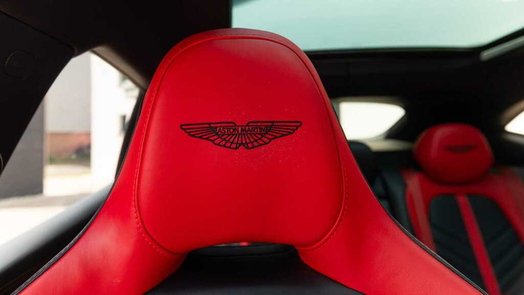 Aston Martin DBX V8 Dbx707 Touchtronic 2022 AM22GTR Black #4