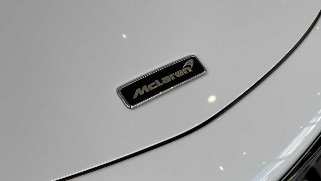 McLaren Artura V6 Phev Dct 2023 White #6