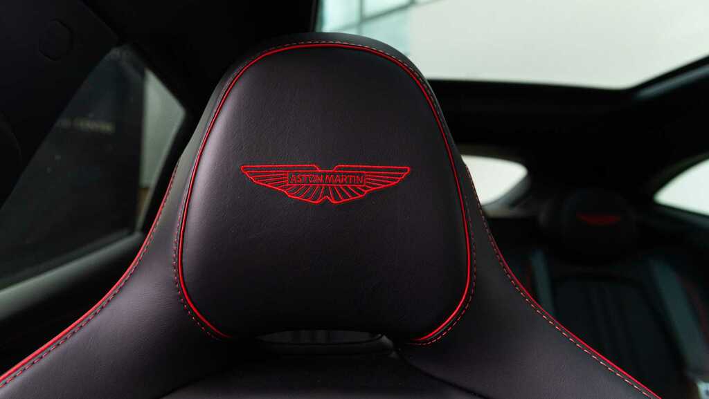 Aston Martin DBX V8 Dbx707 Touchtronic 2025 MV25HVN Silver #5