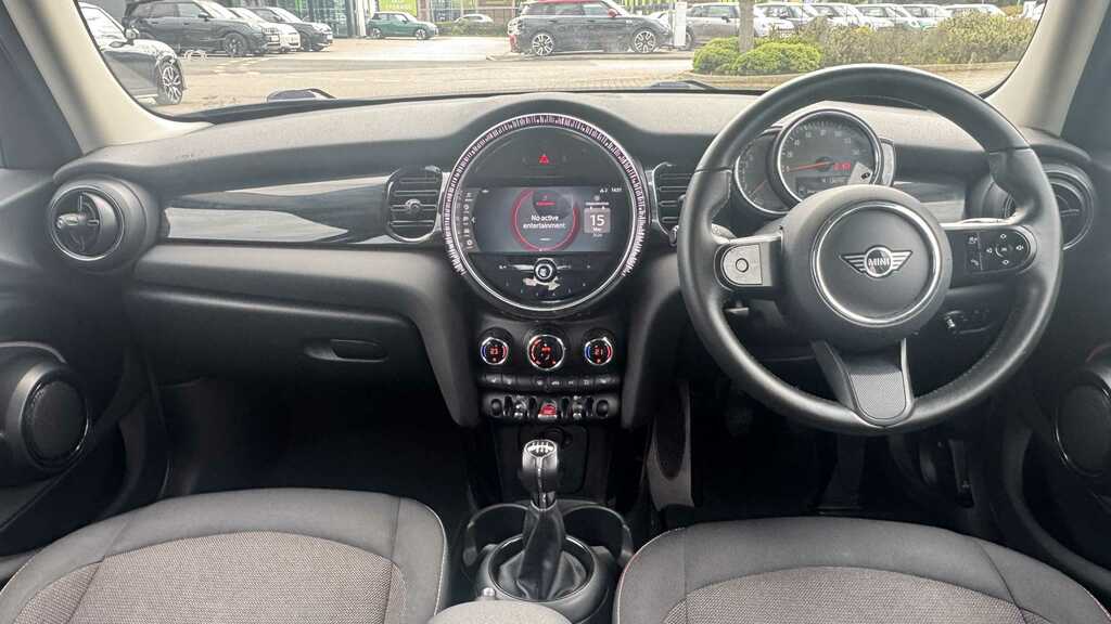 Mini Hatch 1.5 One Classic 2022 YE22UBM Black #4