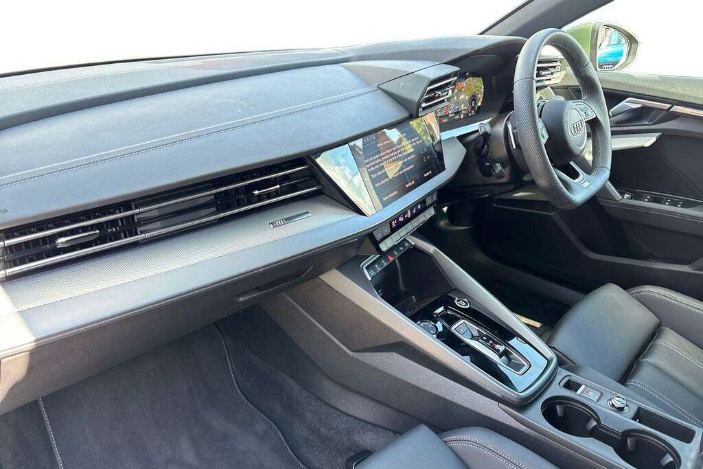 Audi A3 1.5 Tfsi 150 S Line S Tronic 2025 LS75FNN Green #2