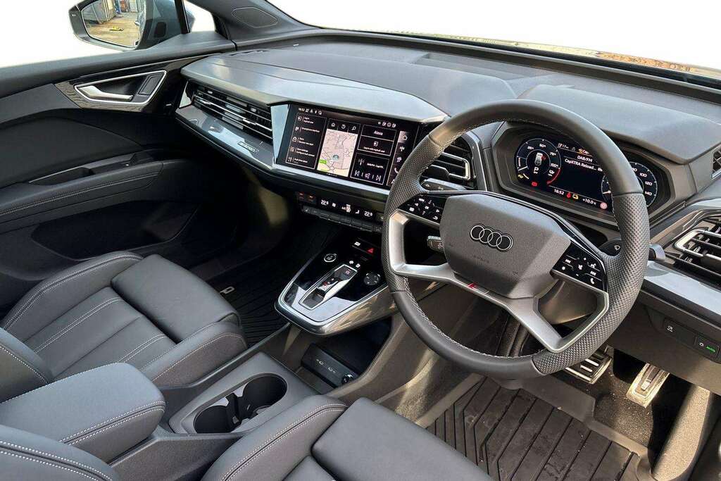 Audi Q4 E Tron 150Kw 40 63Kwh S Line Leather 2026 DX26SYU Blue #4