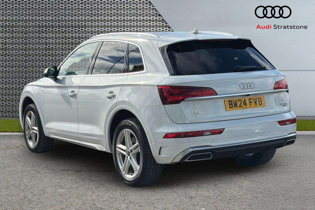Audi Q5 40 Tdi Quattro S Line S Tronic 2024 BW24FVB White #2