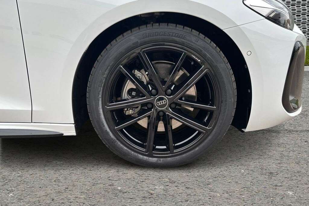 Audi A5 2.0 Tfsi 150 Black Edition S Tronic 2026 DX26SVZ White #4