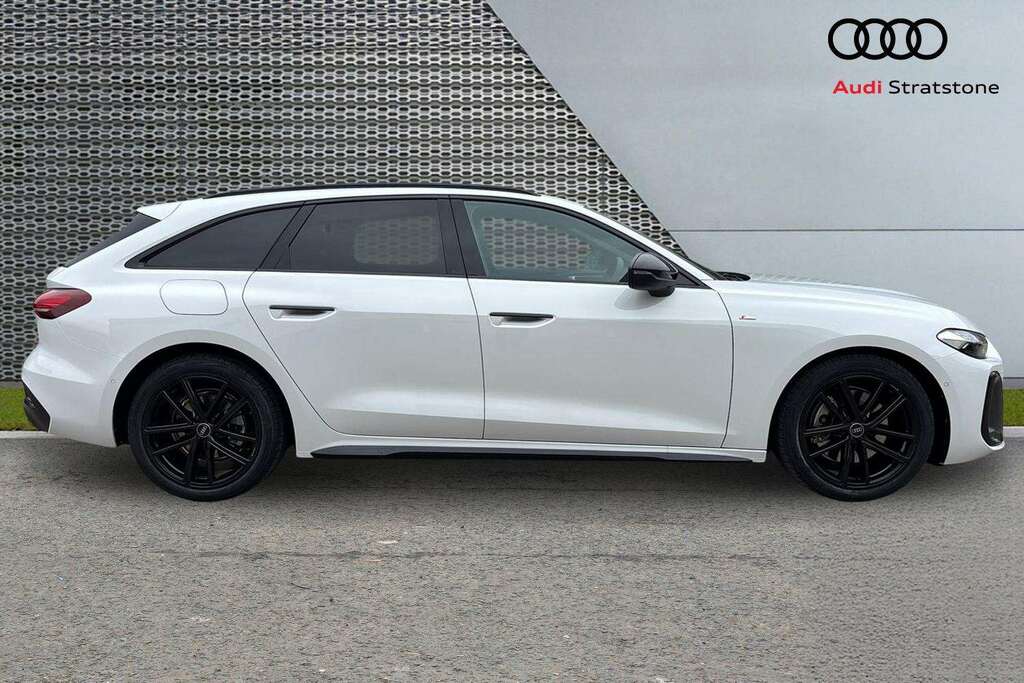 Audi A5 2.0 Tfsi 150 Black Edition S Tronic 2026 DX26SVZ White #3