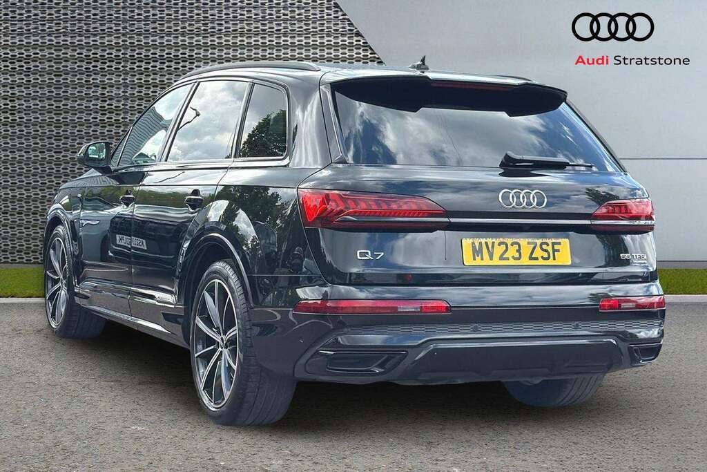 Audi Q7 55 Tfsi Quattro Black Edition Tiptronic 2023 MV23ZSF Black #3