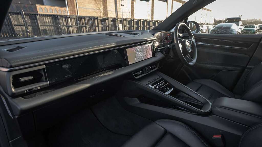 Porsche Macan 4 2025 MT25YJE Blue #4