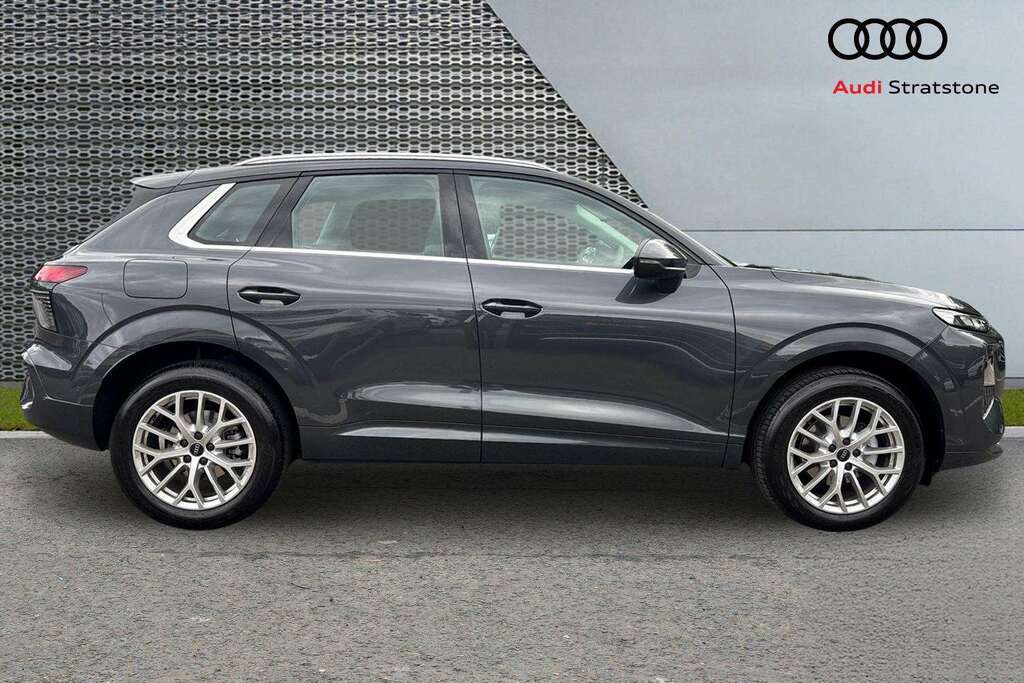 Audi Q3 1.5 Tfsi Sport S Tronic 2026 BD26YZJ Grey #2