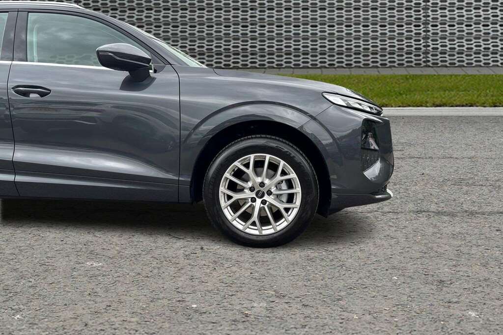 Audi Q3 1.5 Tfsi Sport S Tronic 2026 BD26YZJ Grey #3