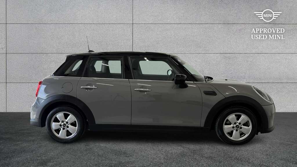 Mini Hatch 1.5 Cooper Classic 2022 YP22SVN Grey #2