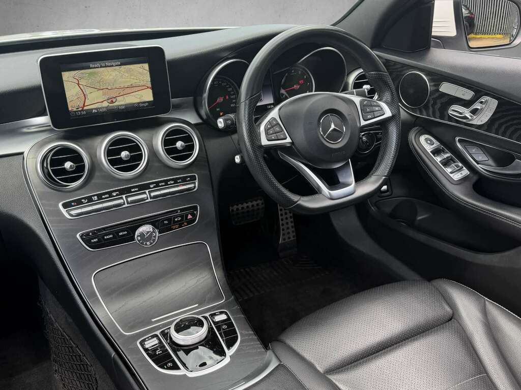 Mercedes-Benz C Class C200 4Matic Amg Line Premium 2018 KL18FZB White #3
