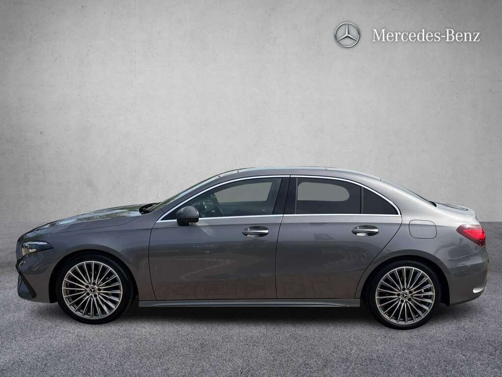 Mercedes-Benz A Class A200 Amg Line Premium Plus 2023 KR73VJN Grey #5