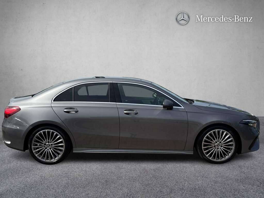 Mercedes-Benz A Class A200 Amg Line Premium Plus 2023 KR73VJN Grey #3
