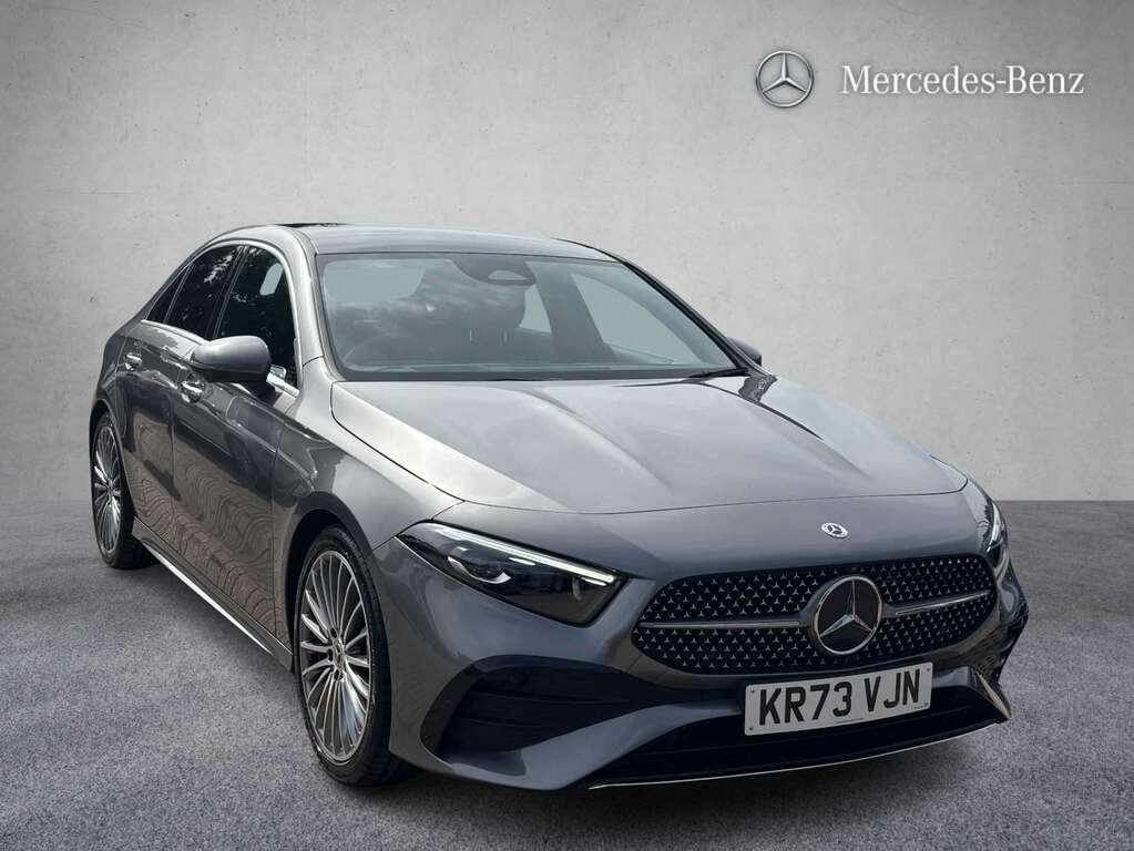 Mercedes-Benz A Class A200 Amg Line Premium Plus 2023 Grey