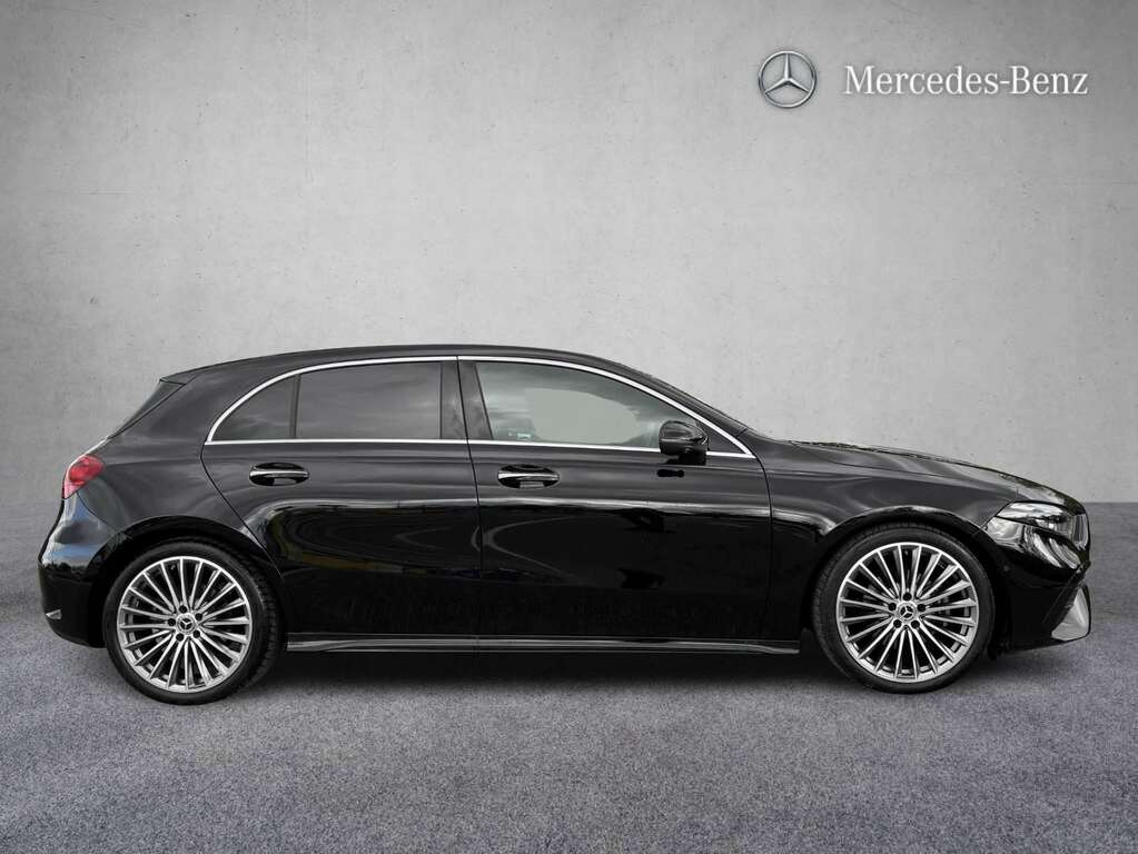 Mercedes-Benz A Class A200 Amg Line Premium Plus 2024 KN74TAV Black #4