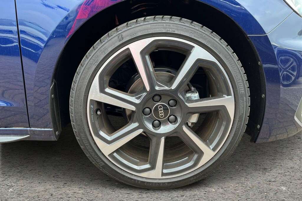 Audi A1 25 Tfsi Black Edition 2026 DK26UYG Blue #5