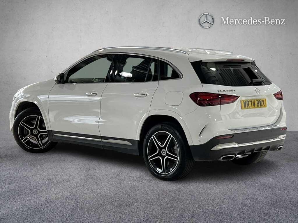 Mercedes-Benz GLA Class 250E Amg Line Executive 2024 WR74BWX White #2