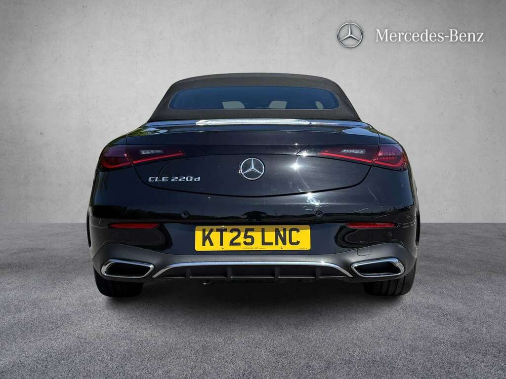 Mercedes-Benz CLE Class 220D Amg Line 9G-tronic 2025 Black #6