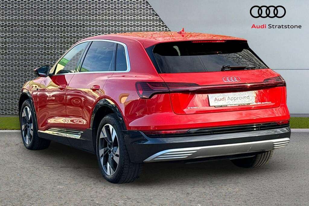 Audi E-tron 300Kw 55 Quattro 95Kwh 2020 Red #2
