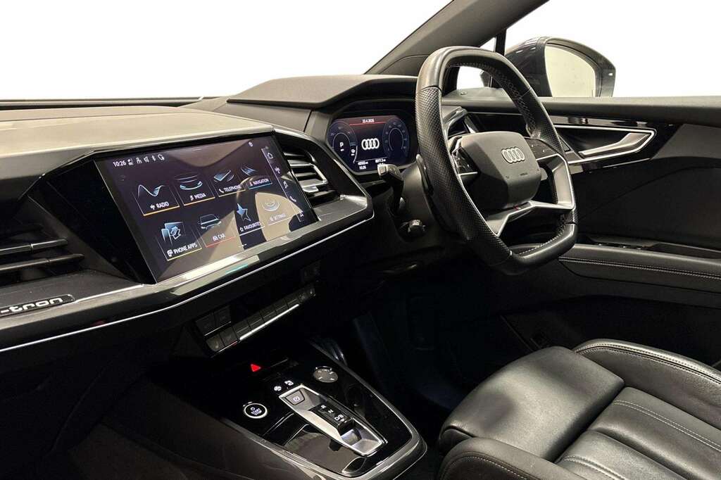 Audi Q4 E Tron 150Kw 40 82Kwh S Line 2022 VN72YZW Purple #2