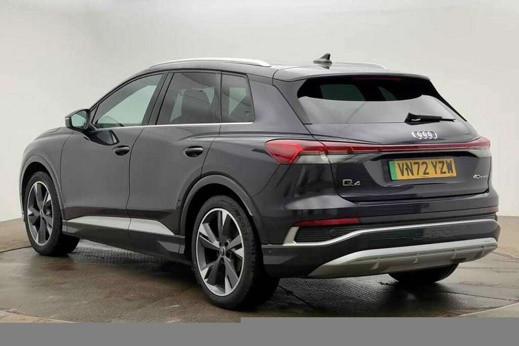 Audi Q4 E Tron 150Kw 40 82Kwh S Line 2022 VN72YZW Purple #3