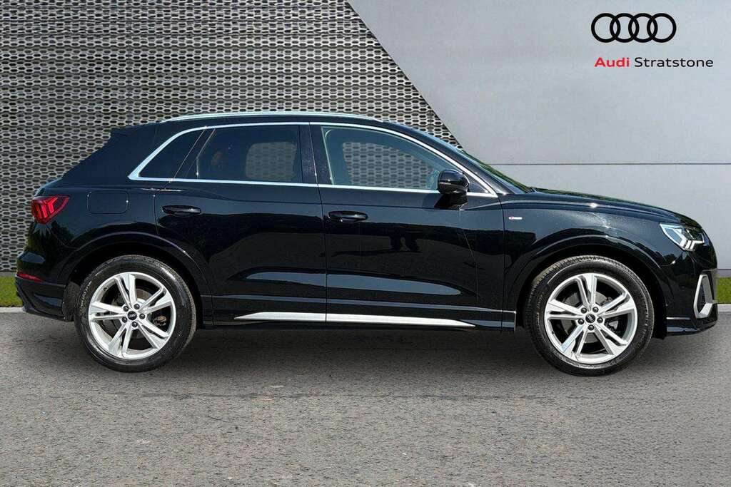 Audi Q3 35 Tdi S Line 2021 DL21AWF Black #3
