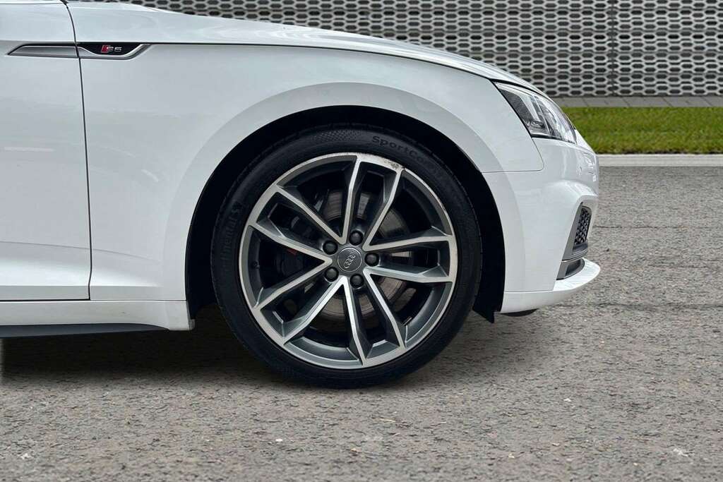 Audi A5 S5 Quattro Tiptronic 2017 DN17DWF White #4