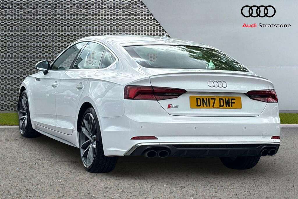 Audi A5 S5 Quattro Tiptronic 2017 DN17DWF White #3