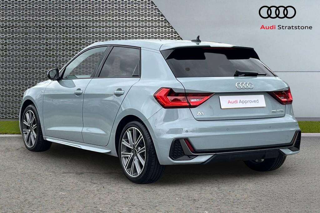 Audi A1 30 Tfsi S Line S Tronic 2024 DF74NLN Grey #3