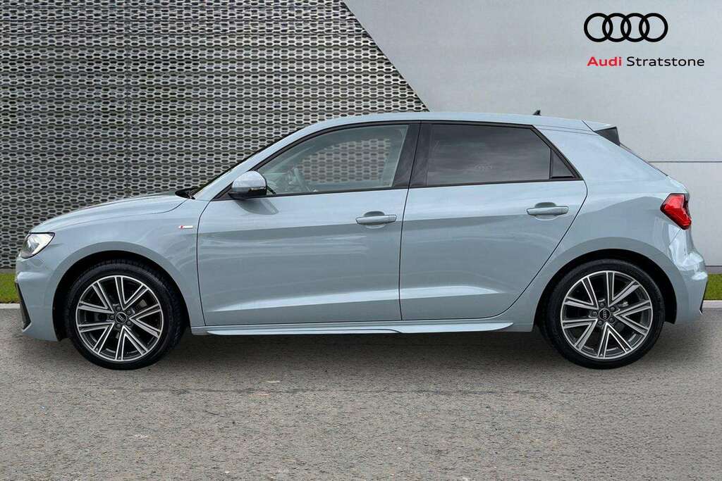 Audi A1 30 Tfsi S Line S Tronic 2024 DF74NLN Grey #6