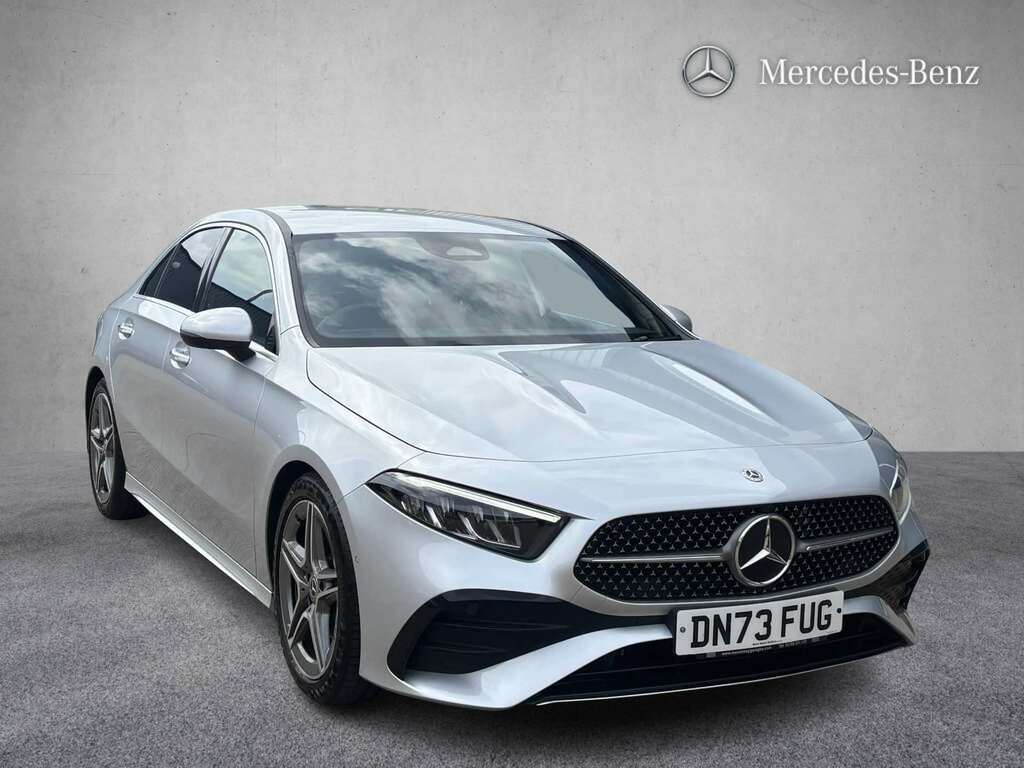 Mercedes-Benz A Class A180 Amg Line Executive 2024 Silver