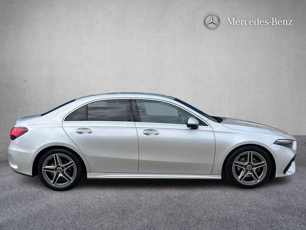 Mercedes-Benz A Class A180 Amg Line Executive 2024 DN73FUG Silver #3
