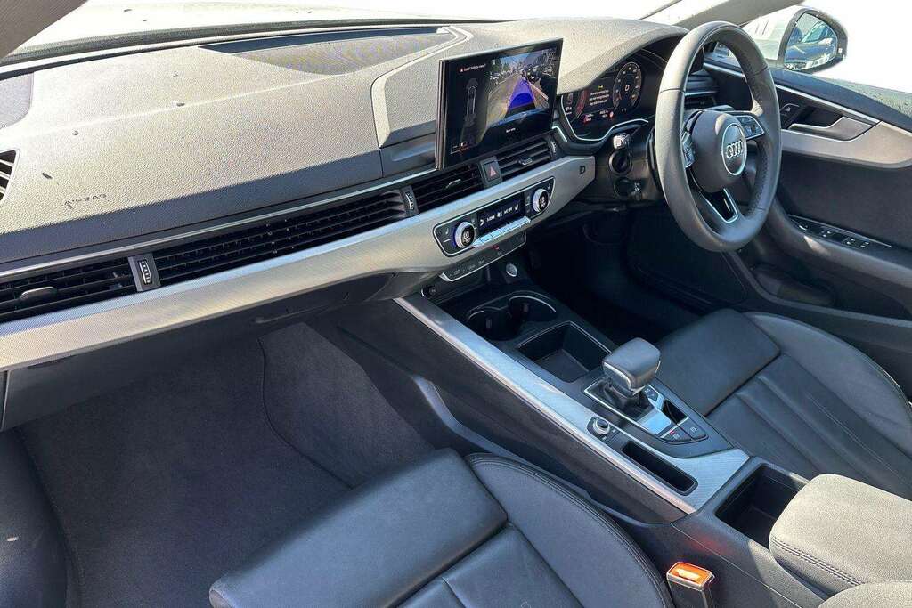 Audi A5 35 Tfsi Sport S Tronic 2024 White