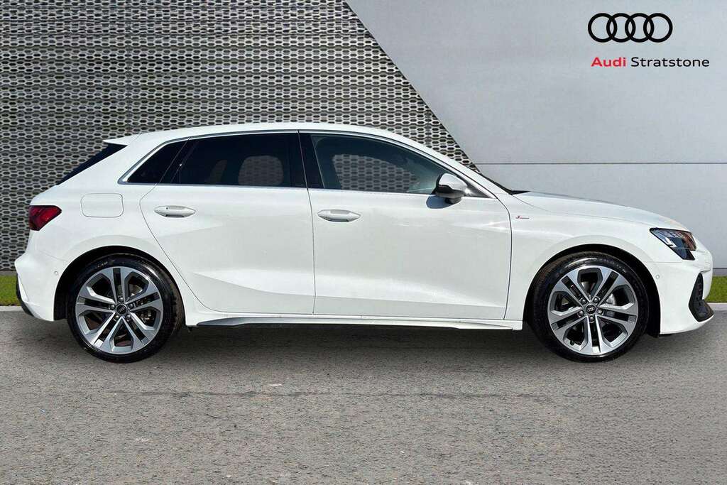 Audi A3 1.5 Tfsi 150 S Line S Tronic 2025 BJ75YOP #4