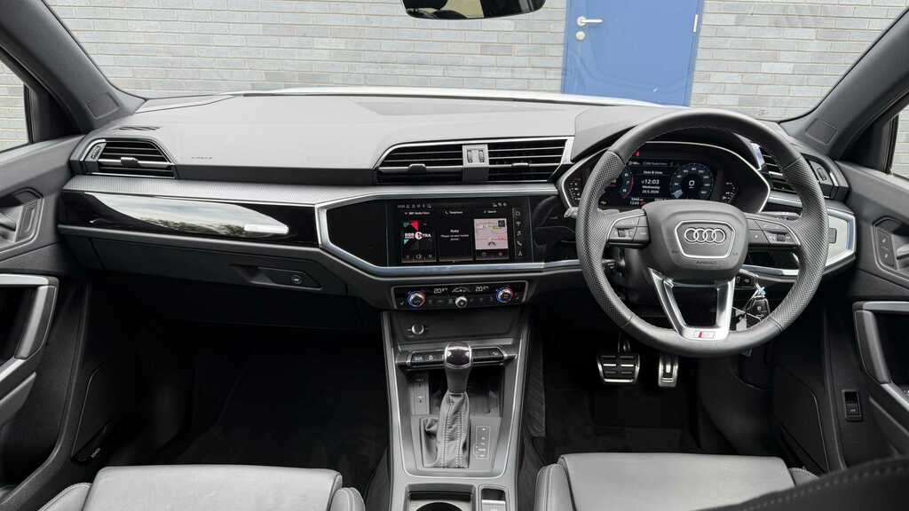 Audi Q3 35 Tfsi Black Edition S Tronic 20 Alloy 202 FM24AKN White #2