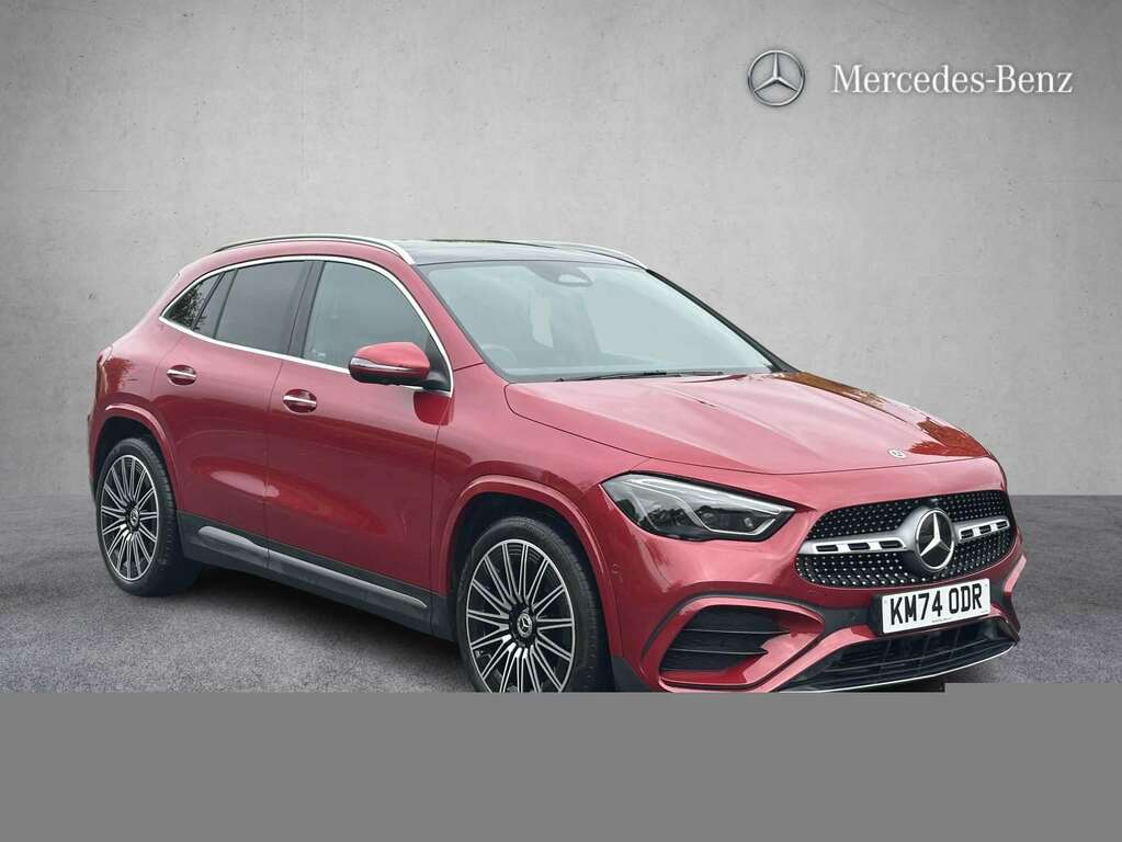 Mercedes-Benz GLA Class 220D 4Matic Amg Line Premium Plus 2024 Red