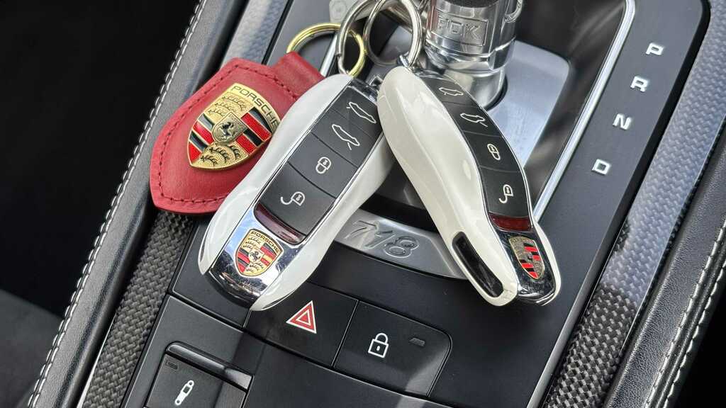 Porsche Cayman 2.0 Pdk Red #30