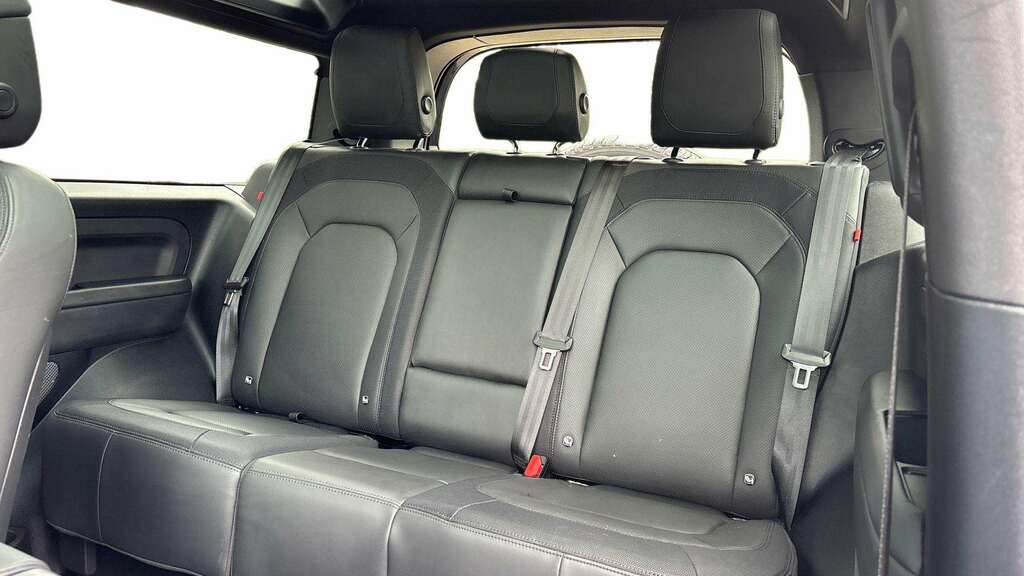 Land Rover Defender 90 3.0 D250 X-dynamic Hse 90 2023 KP73SVD Grey #4