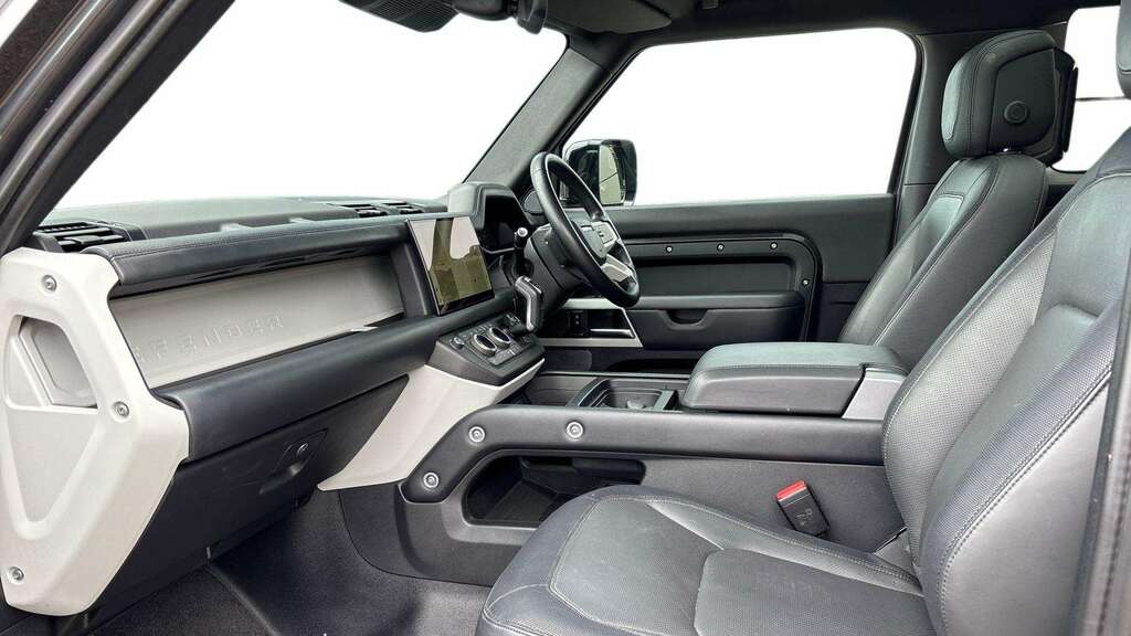 Land Rover Defender 90 3.0 D250 X-dynamic Hse 90 2023 KP73SVD Grey #3