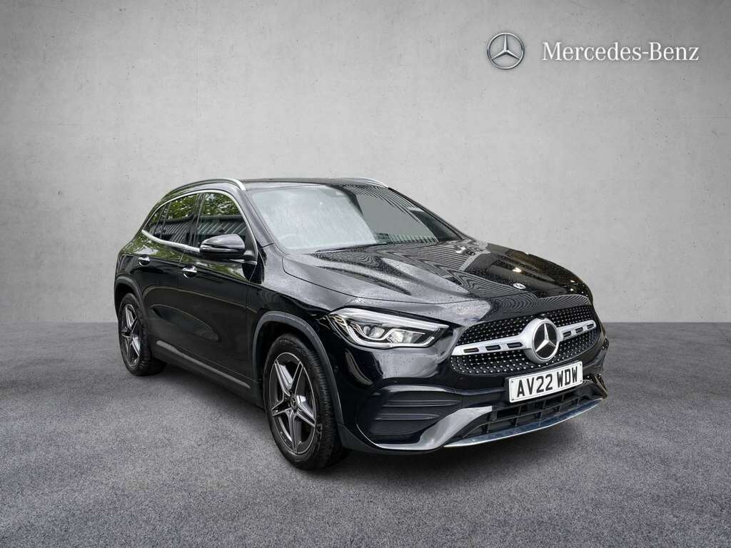 Mercedes-Benz GLA Class 200 Amg Line Premium 2022 Black
