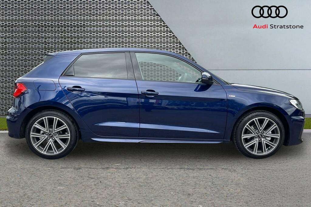 Audi A1 30 Tfsi S Line S Tronic 2026 LS26YCZ Blue #3